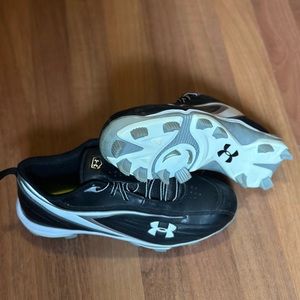 Under Armour - Armour Bound | Women 11 & Men 9.5 | Softball/Baseball Cleats